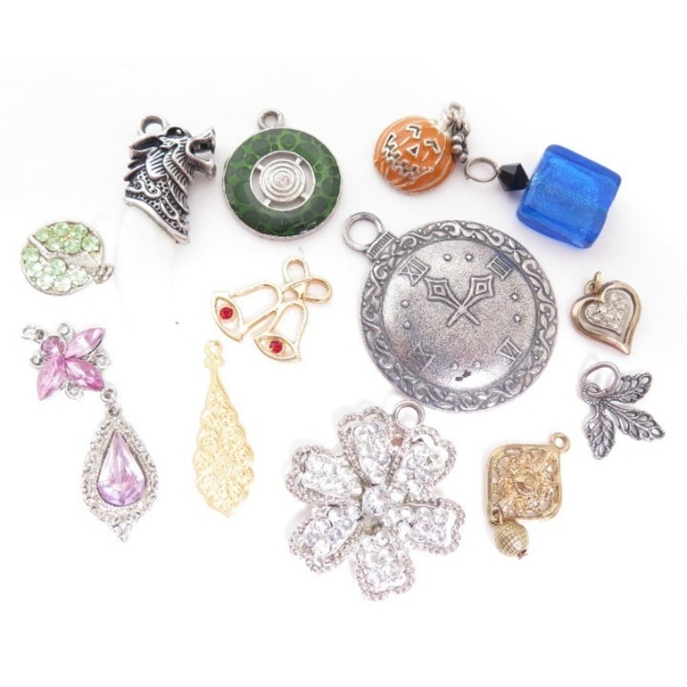 Pendants and Charms Jewelry Lot
